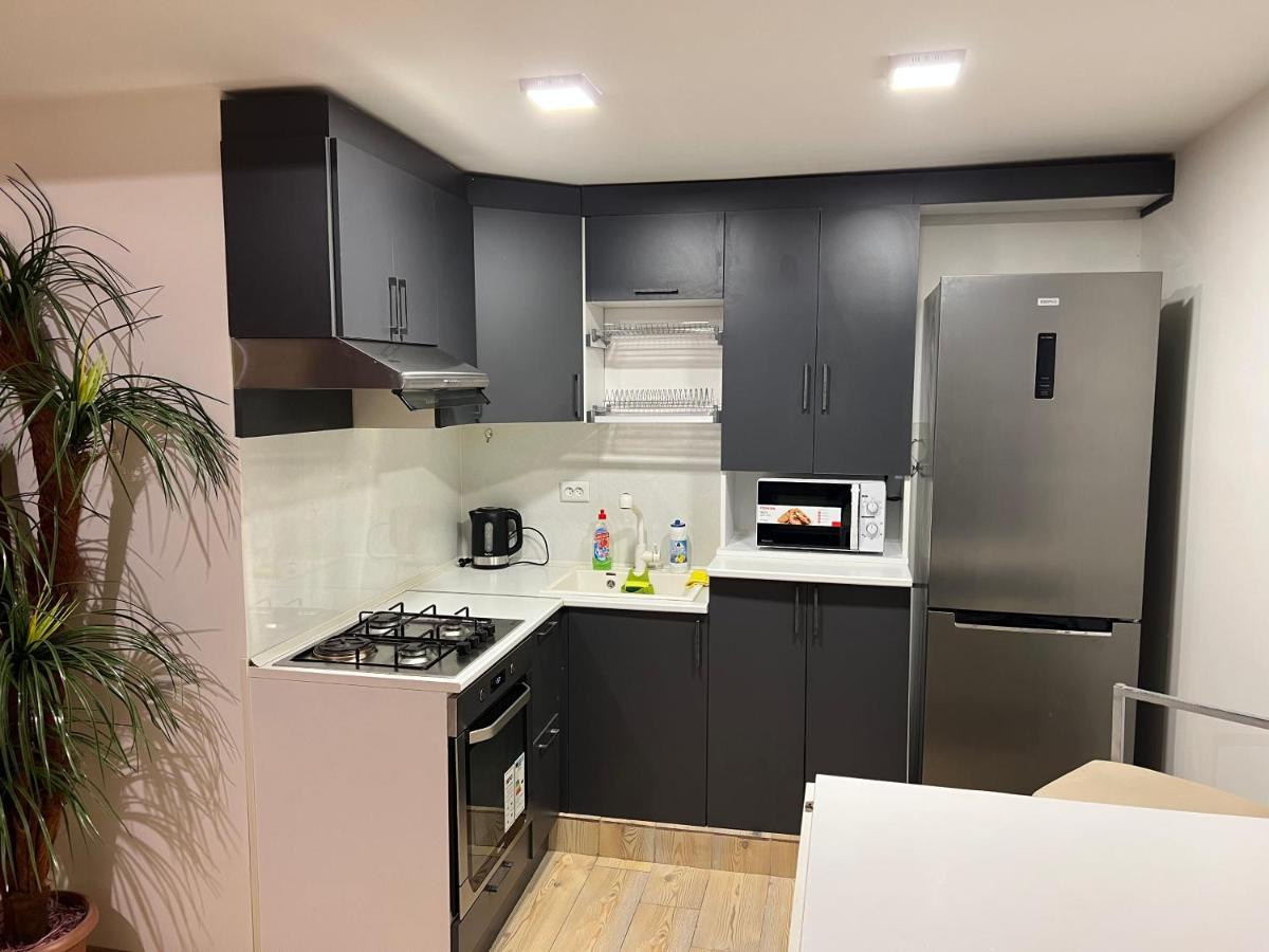Dublex Apartment In Yerevan Komitas D1 מראה חיצוני תמונה